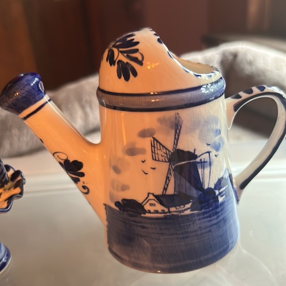 Royal Blue Delft from Holland. - Picture 3 of 4